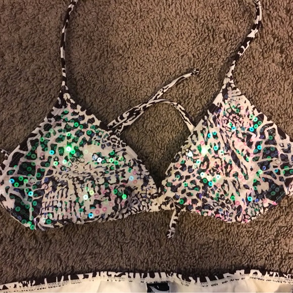 Womens Ninety Nine Degrees Leopard Print String  Bikini - Picture 3 of 7